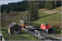 The Winteregg Station with a BLM local train to Mürren and the X 25. 

16.10.2018