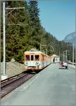 A SNCF Z 600 in Châtelard Frontiere is waiting his departure to Chamnoix Mont Blanc.
 
Spring 1997 