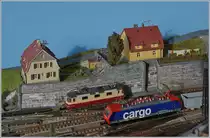 The Märklin mini-club Z Gauge RAe 4/4 II 11161 and Re 474.

03.01.2020