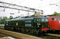 Disguised as her parent loco BR 27003 DIANA, ex-NS 1501 stands on 24 October 1998 at Venlo.