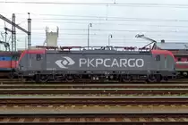 EU46-511 stands at Breclav on 1 January 2017.