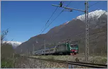 A Trenord E 464 wiht his local train is by Premosello on the way to Domodossola. 

08.04.2019