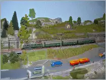 A DB E 144 wiht a local train in the Spur Z. 

0l.03.2020