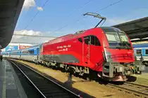 On 2 June 2015 Railjet with 1216 229 leaves Brno hl.n. toward Prague.
