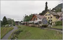 The MOB Be 4/4  Lenkerpendel  is the local service 2209 from Zweisimmen to Montreux, here by Planchamp. 

02.05.2020