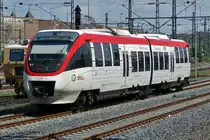 Düsseldorf Hbf sees 1005-1 entering with the S-28 to Neuss on 22 May 2017.