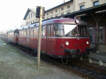 Triebwagen der SBE-Mandaubahn Abfahrbereit nach Liberec (CZ) �ber Zittau am 11.05.2009 im Bahnhof Seifhennersdorf