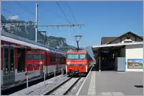 The Zentralbahn HGe 4/4 II 101 966-0 in Meiringen with a spezial service from Luzern to Interlaken Ost.

30.06.2018