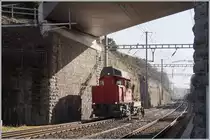 The SBB Tm 234 120-4 is arriving at Vevey.

25.02.2021