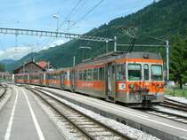 A long TPF (ex GFM) composition for the Montbovon Palzieux Service waits his departure time.
19.06.2008