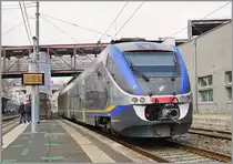 The FS Treniatlia ME Ale 501 008  Minuetto  is waiting in Ivrea his departure to Novara (via Chivasso). 

24.02.2023