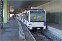 The TSOL TL Be(m) 550 214 (m1) and an other one ont the way to Lausanne Flon is waiting in Renens VD his departure. 

09.02.2023