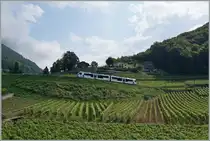In wide curves through the Aigle vineyards, the ASD route gains the necessary height; In the picture the TPC ASD ABe 4/8 743 in the very successful  Glacier 3000  advertisement is as R71 432 on the journey from Aigle to Les Diablerets. 

August 3, 2024