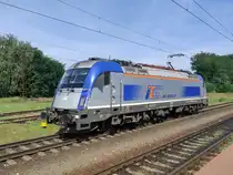 2024-08-18. PKP Intercity EU44  Husarz  manuveres in Rzepin near the German border. In a few minutes it will haul EC 58  Gedania  to Berlin Hbf. PKP Intercity sometimes suffers from a lack of modern, multi-system locomotives for the international routes to Germany. As a result the domestic half of the route can be served with an older EP09 class and the EU44 is substituted only right before the border.