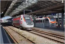 The TGV Lyria 9768 from Lausanne (09:45)  to Paris (13:42) is ready for his departure. This day the SNCF Rame 4727 is making this service. 

23.08.2024