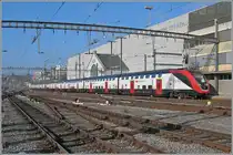 A SBB RABe 502  Twindexx  is traveling as IR 15 from Geneva to Lucerne and reaches Lausanne. 

Feb 4, 2025