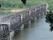 Burlington Northern Santa Fe bridge across the Mississippi River at Burlington, Iowa during a non flood year.