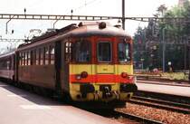 SBB RBe 4/4 1403 with special coloured front for Seetal-line on 23.05.1993 at Arth-Goldau.
