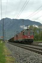 Two SBB Re 4/4 II with a long cargo train by Felsberg...
10.05.2010