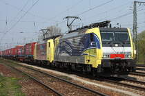 E 189 912 with a sister on its way to Italy