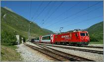 HGe 4/4 with Glacier Express Davos - Zermat in Realp.19. 07.2010