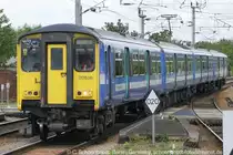 National Express EMU 317656 passing Ely Station empty.
30. August 2010