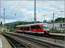 642 110 as local train to Pirmasens main station is leaving the station of Saarbr�cken on June 22nd, 2009.
