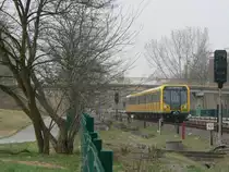 Spring in Berlin, but it's not yet green. Metroline U5 connects Berlin Alexanderplatz with H�now and stops at some nice places. 2011-04-02