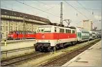 DB E 111 176-4 in M�nchen. 
spring 2001/ analog pictures from CD