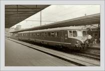 The CFL 213 in the Luxembourg's City Station. 
Summer 1987/scanned analog negative)