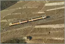 An A-L local train in vineyard by Aigle.
04.02.2011