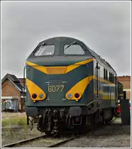 HLD 6077 photographed in Saint Ghislain on September 12th, 2009.