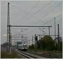 SWEG 650 double unit is leaving the Rhine bridge just before arriving in Kehl in the evening of October 30th, 2011.