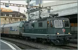 En av de sista gröna SBB Re 4/4 II: Re 4/4 II 11309 i Lausanne.