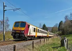 De Z 2000 dubbelstel rijdt op 28 maart 2014 door Wiltz.