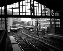 Un nuevo tren en la Hamburger Hochbahn.